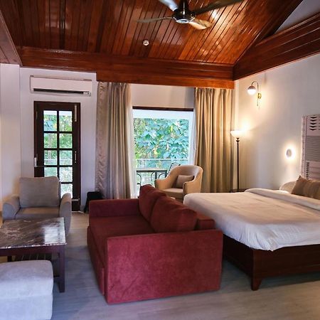 Zone Niathu Dimapur By The Park Hotel ภายนอก รูปภาพ