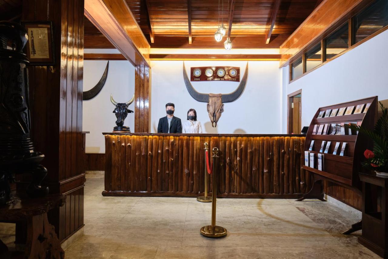 Zone Niathu Dimapur By The Park Hotel ภายนอก รูปภาพ