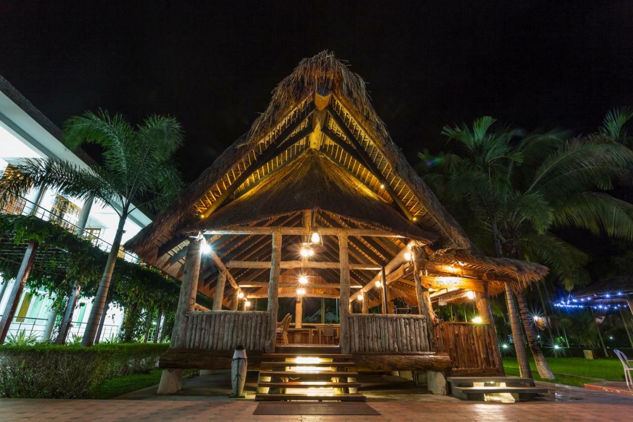 Zone Niathu Dimapur By The Park Hotel ภายนอก รูปภาพ
