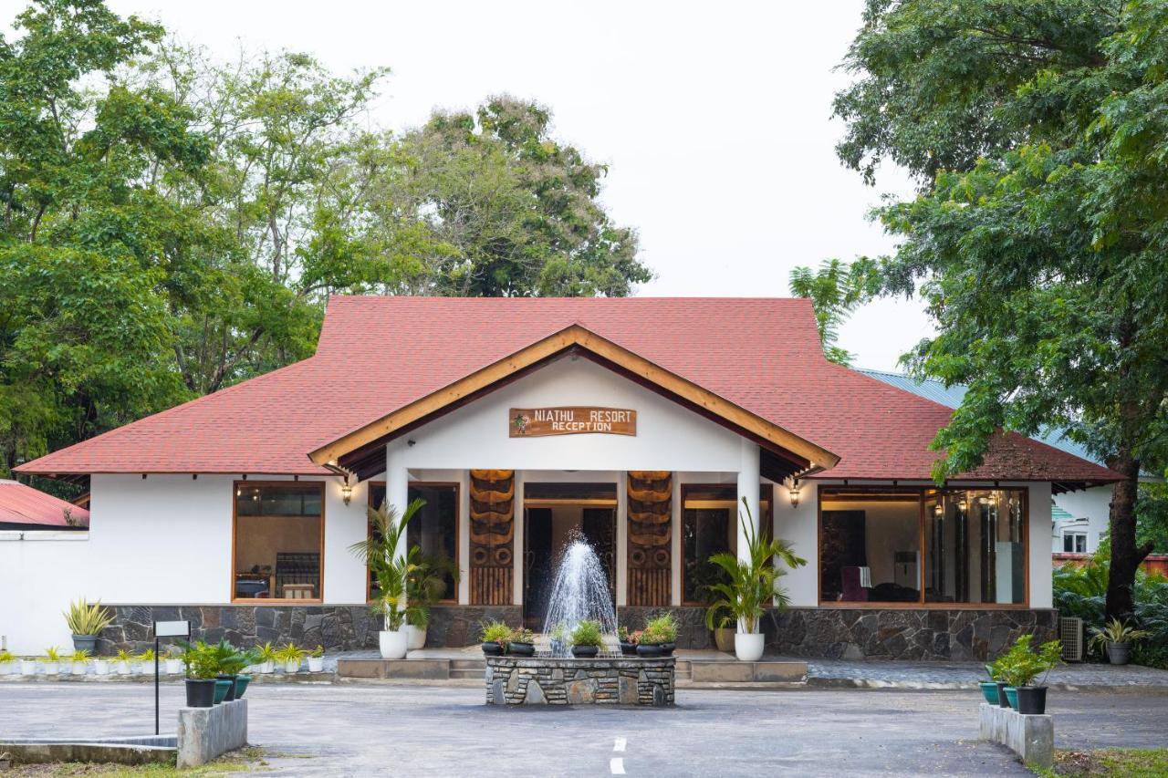 Zone Niathu Dimapur By The Park Hotel ภายนอก รูปภาพ