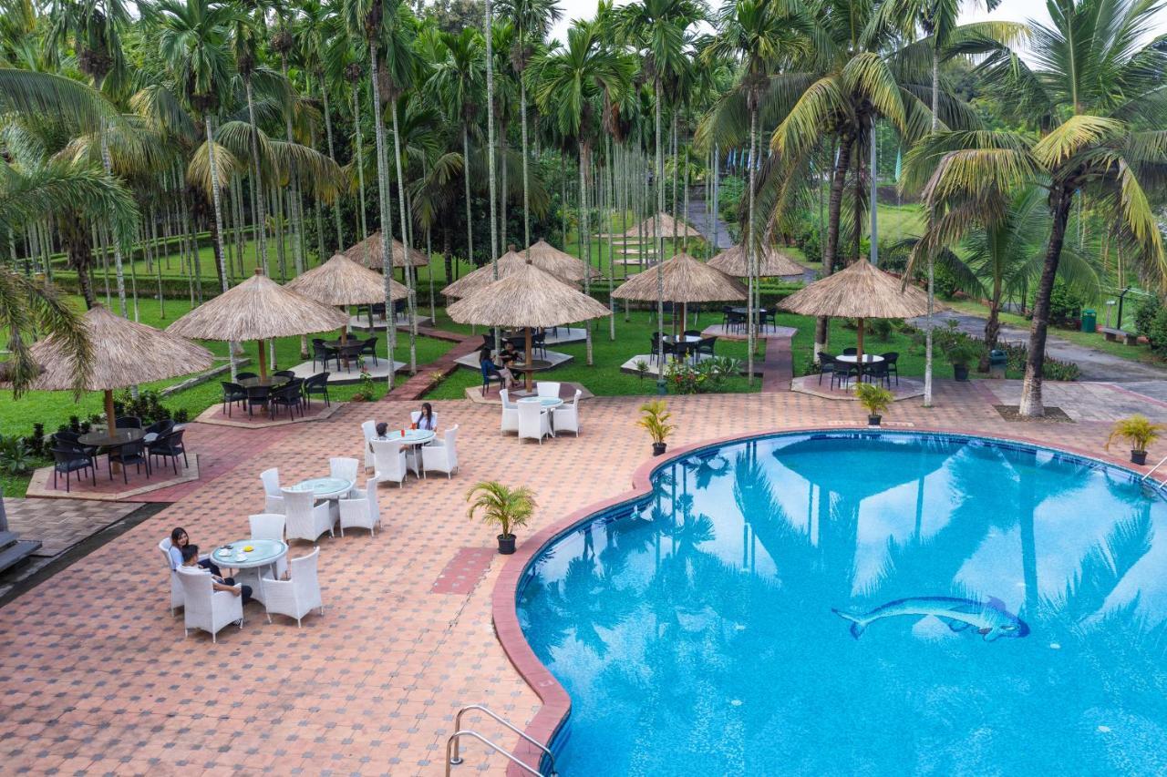 Zone Niathu Dimapur By The Park Hotel ภายนอก รูปภาพ